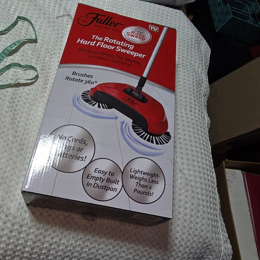 FULLER NEW IN BOX ROTO SWEEP HARD FLOOR SWEEPER